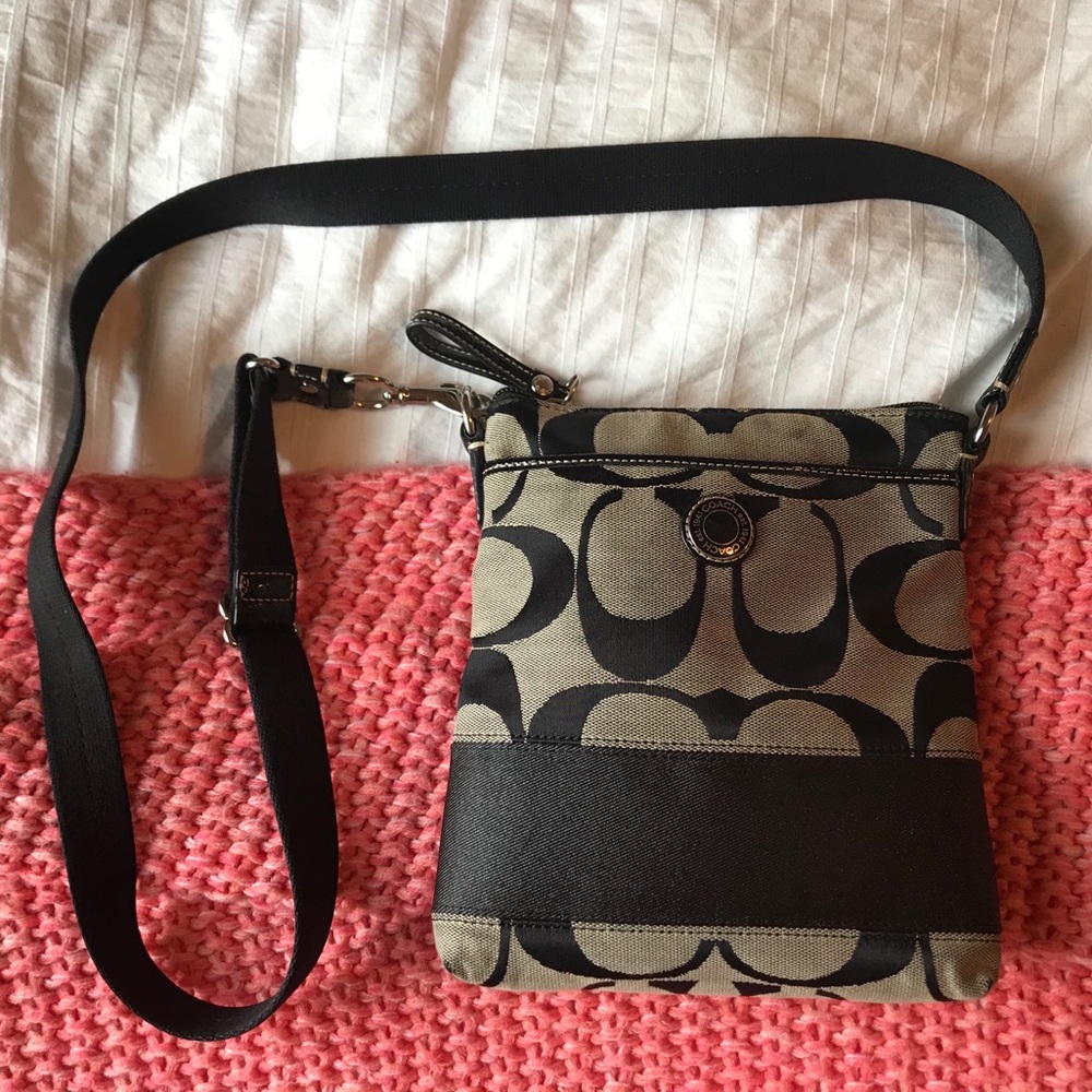 Coach crossbody purse